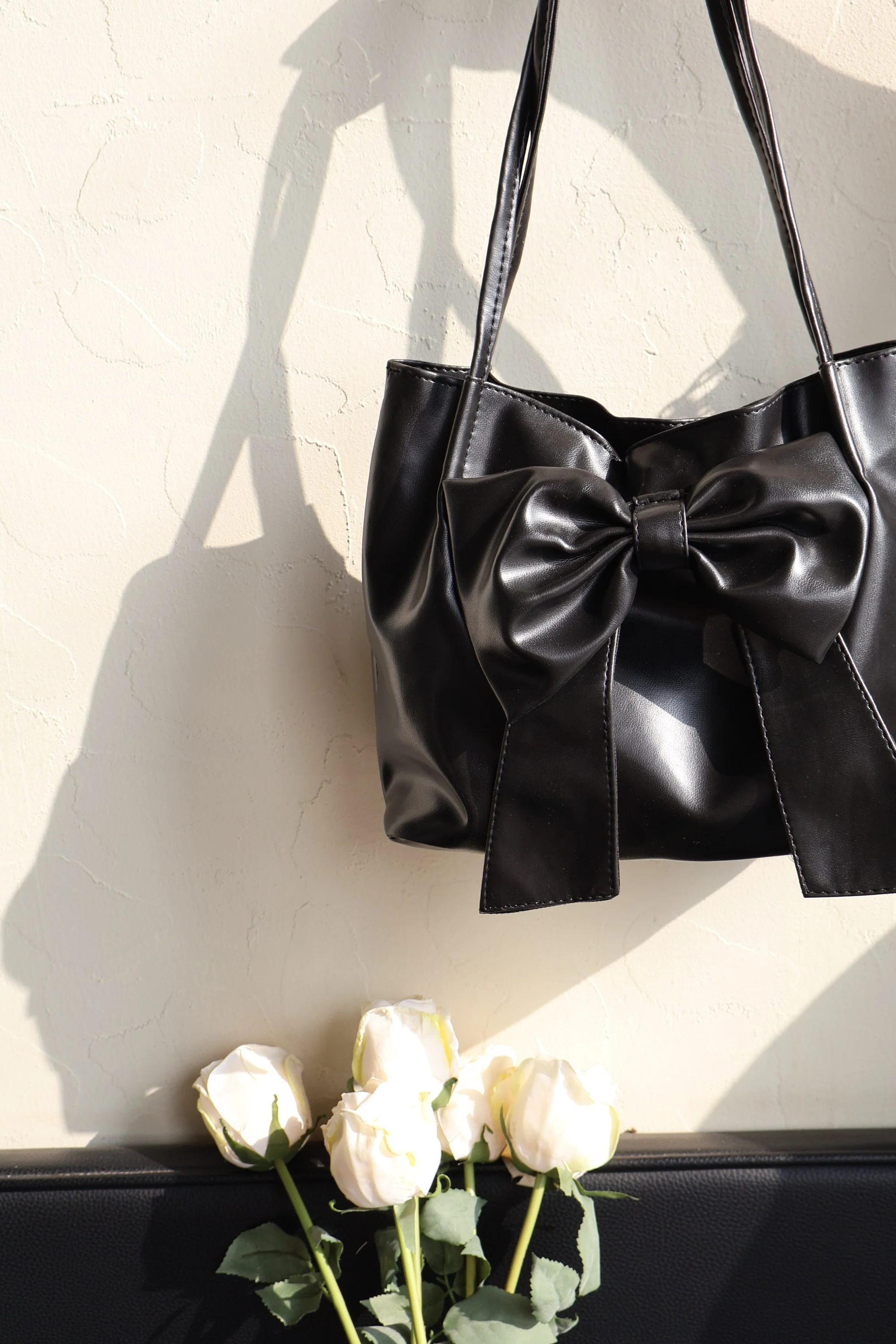 Black Soft Bow Hand Bag - Image 4