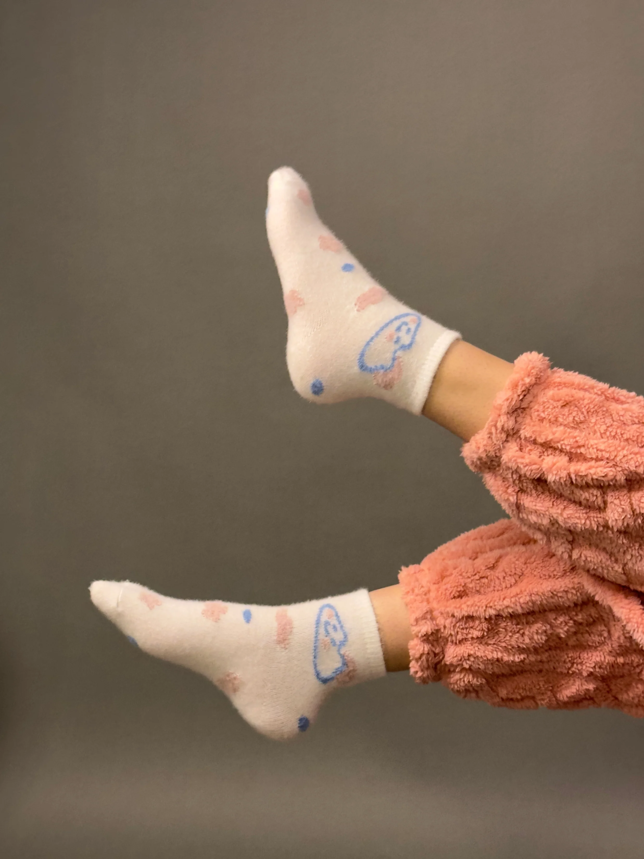 Pastel Fuzzy Woollen Socks - Image 5