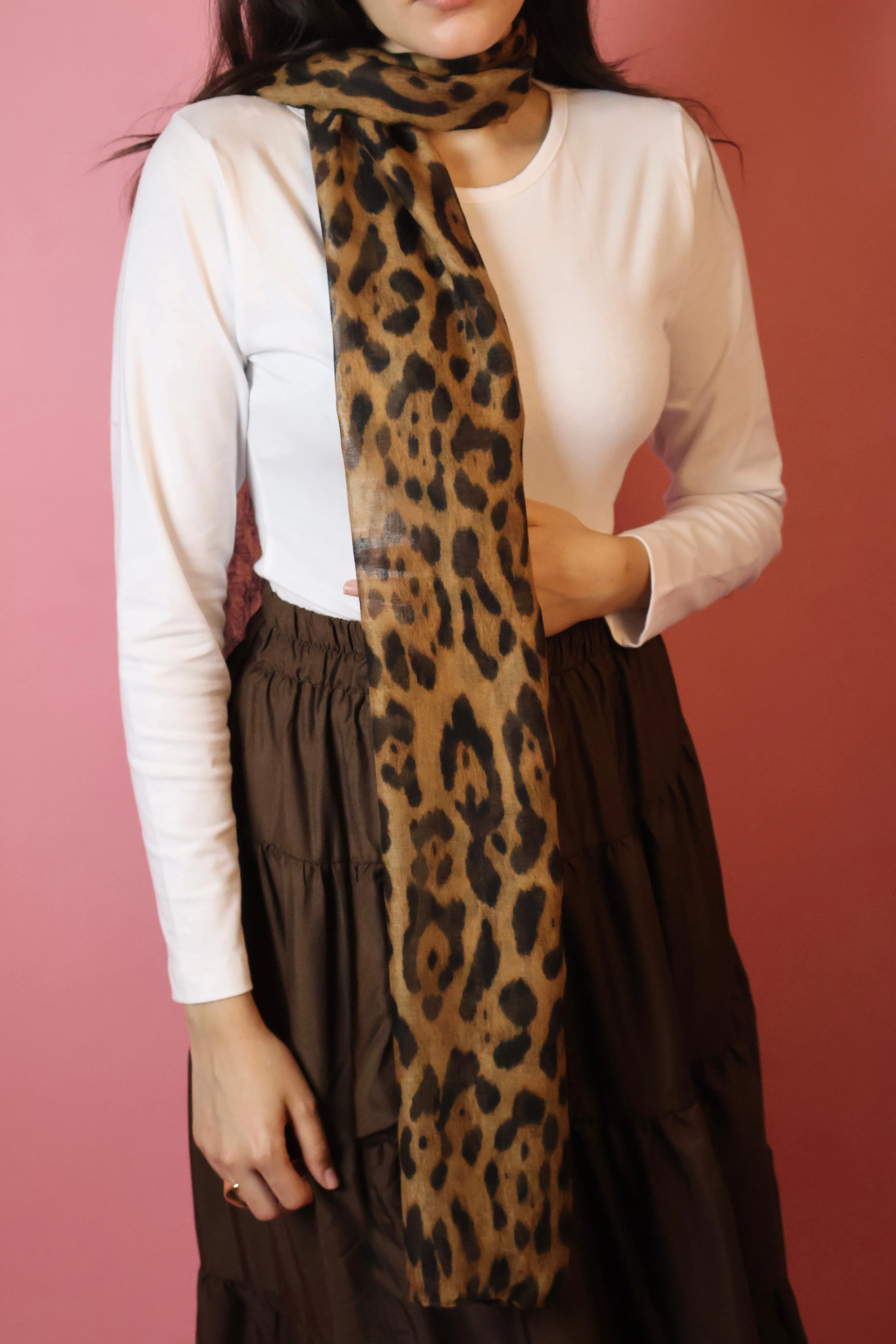 Leopard summer scarf - Image 4