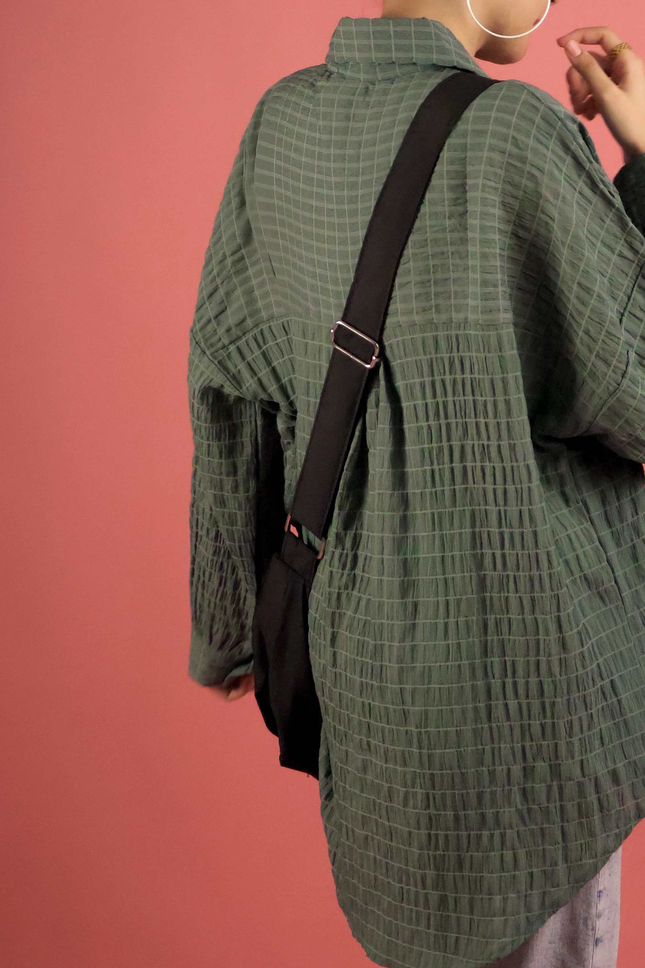 Unisex Black Canvas Sling Bag - Image 5