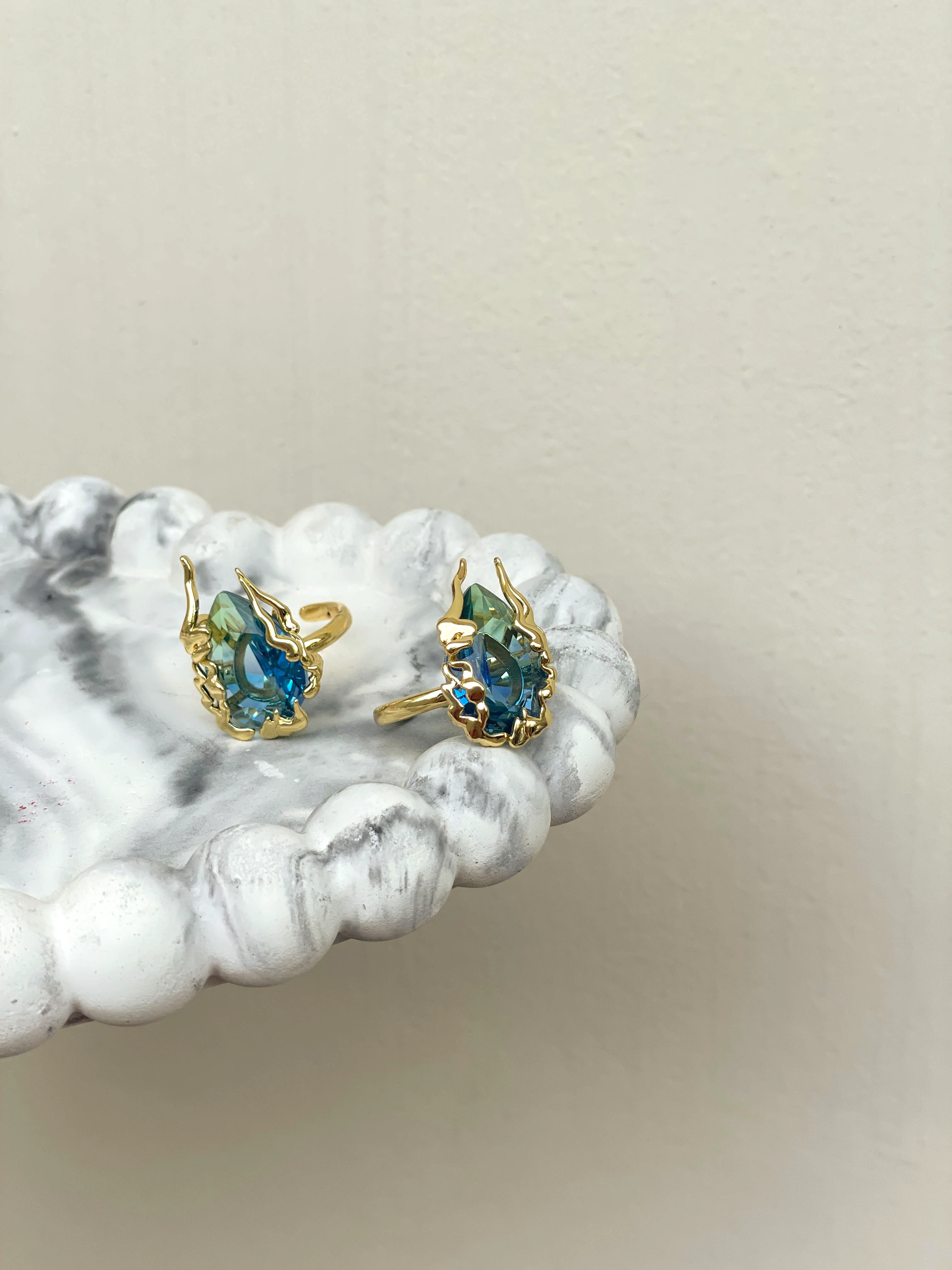 Zircon Drop Gold Adjustable Ring - Image 3